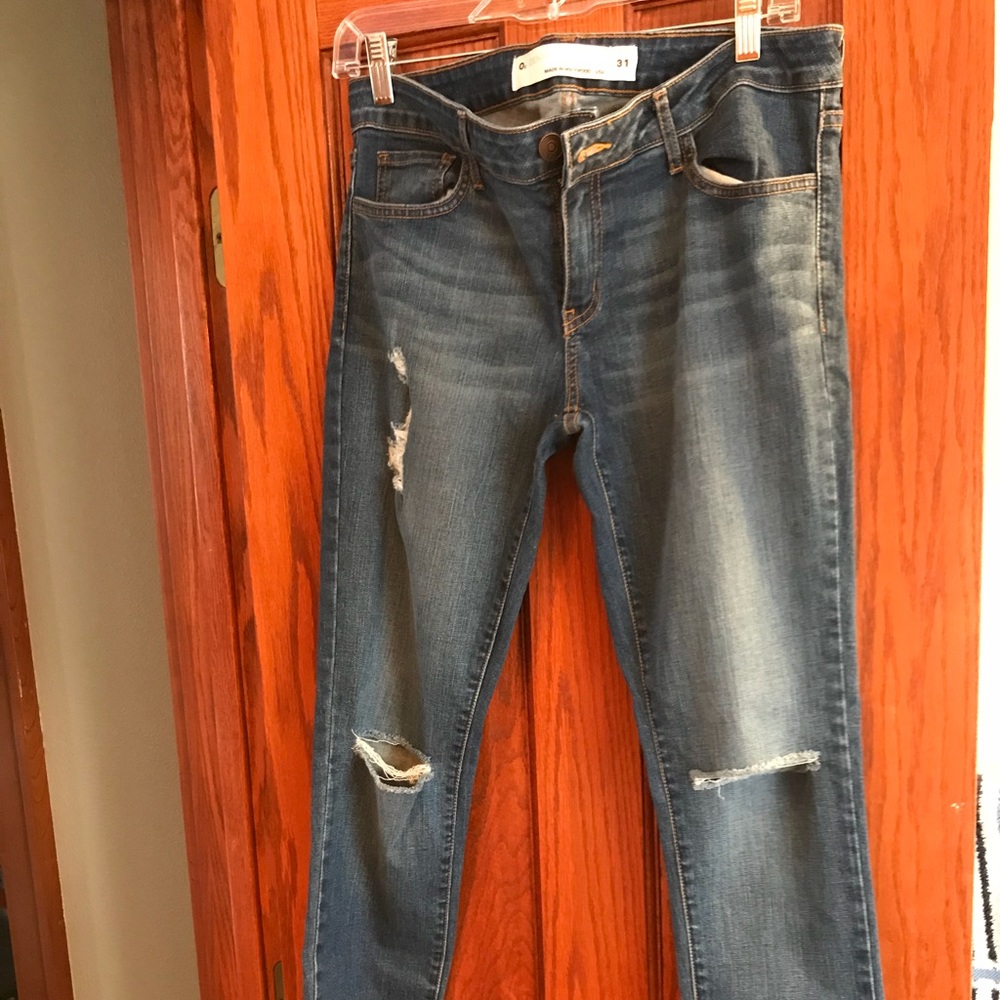 NWOT O2 Denim Distressed Jeans Size 31